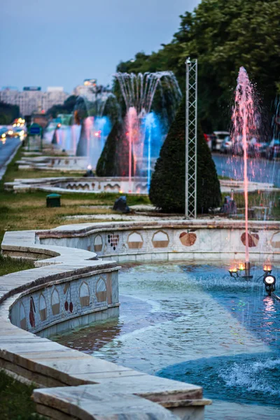 ルーマニアの首都ブカレストのUnirii中心都市噴水 — ストック写真