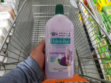 Delhi, Hindistan - 5 Ekim 2020: Palmolive Naturals Black Orchid & Milk Sıvı El Yıkama,