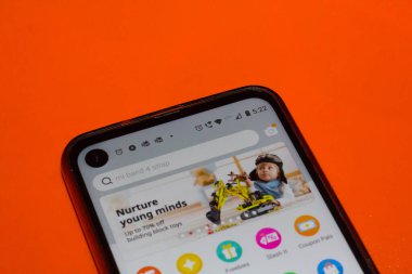 Delhi, Hindistan - Kasım 04, 2020 - AliExpress akıllı telefon, toptan küresel alışveriş uygulaması