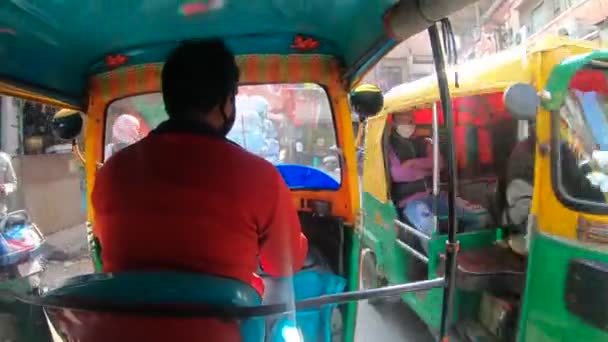 Auto Rickshaw Tuk Tuk Shot Back Seat Running Chandni Chowk — Stok Video
