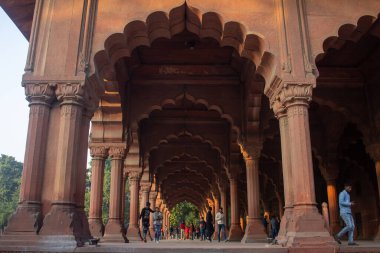 Diwan i Aam seyirci salonu, Hindistan Seyahat Turizm Arkaplanı - Kızıl Kale (Lal Qila) Delhi - Dünya Mirası Bölgesi. Delhi, Hindistan