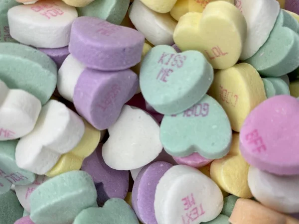 Skål Pastellfärgade Godis Konversationer Hjärtan För Alla Hjärtans Dag Behandla — Stockfoto