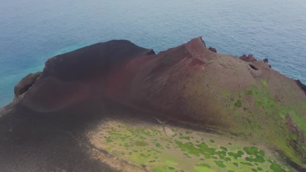 Crater in Capelinhos vulcan, Insula Faial, Azore, Portugalia, Europa — Videoclip de stoc