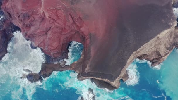 Litoral rochoso do Vulcão dos Capelinhos, Ilha do Faial, Açores, Portugal, Europa — Vídeo de Stock