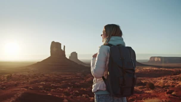 Cinematic National Park landscape 4K, Woman traveler enjoying golden sunrise USA — Stock Video