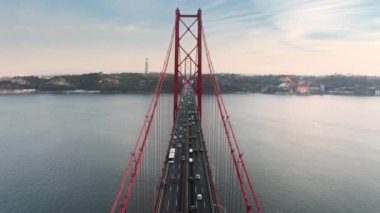 İkonik Portekiz simgesi yukarıdan görüldüğü gibi