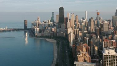 Michigan Gölü manzaralı iş ofisleri olan 4K havacılık lüks deniz manzaralı daireler.