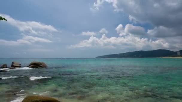 Uitzicht vanaf Karon Beach, Phuket. Time-lapse — Stockvideo