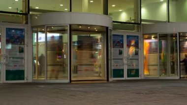 Döner kapılar, timelapse