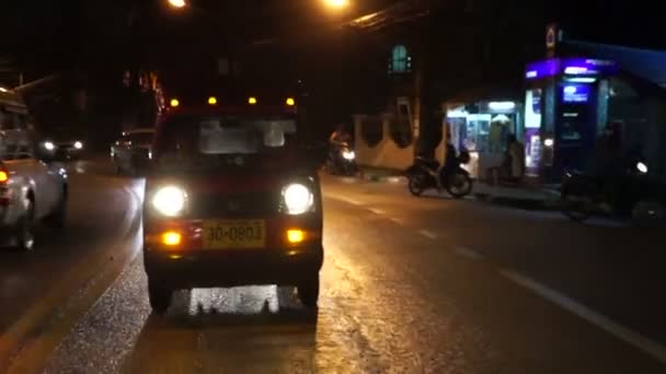 Tuk tuk phuket, táxi em Tailândia — Vídeo de Stock