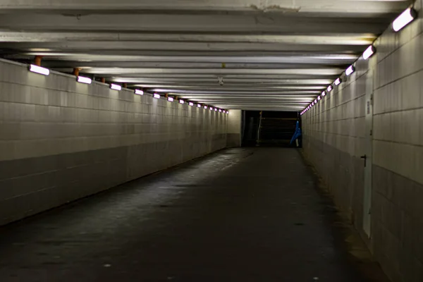 Underground Pedestrian Crossing Long Concrete Tunnel Lanterns City Underground Underpass — Stock Photo, Image
