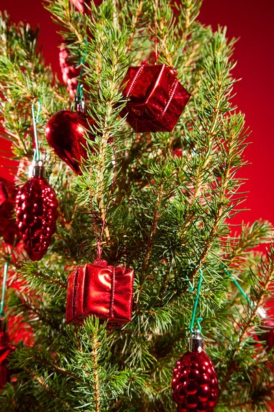 Weihnachts- und Neujahrsdekoration mit glänzendem Glanz — Stockfoto