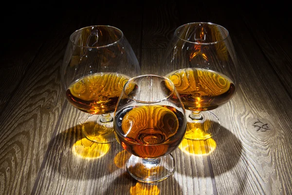 Tři sklenky brandy — Stock fotografie