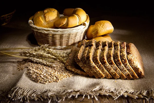 Trigo, milho e pão — Fotografia de Stock