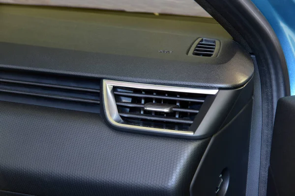 Ventilation Hole Luxury Passenger Car — Stock Photo, Image