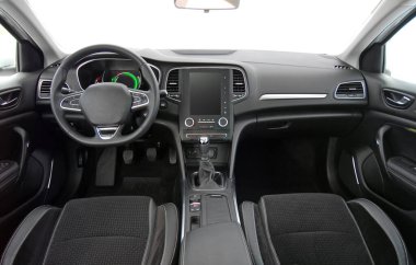 Lüks bir spor arabanın içi.