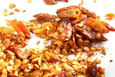 Kuru biber ve tohumlar