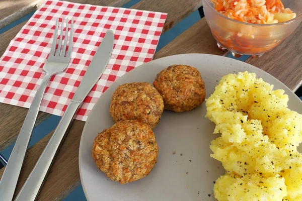 Rissoles on the plate — Stock Photo, Image