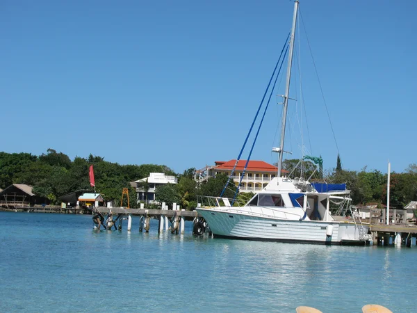 Andocken an der Seebrücke — Stockfoto