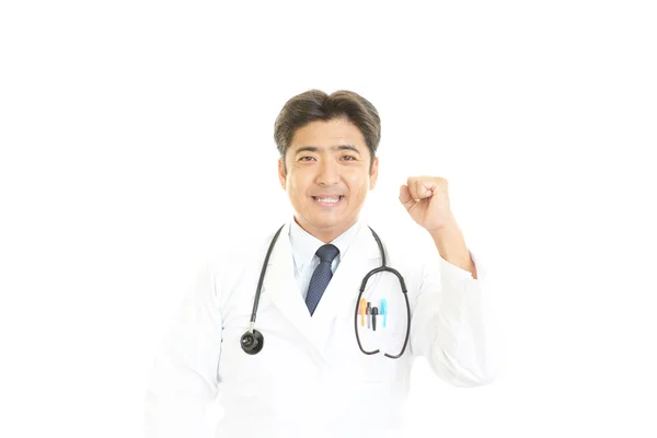 Sorridente medico asiatico — Foto Stock