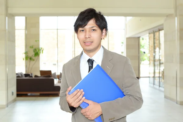 Sonriente asiático hombre de negocios — Foto de Stock