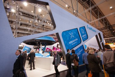 Hannover, Almanya - 14 Mart 2016: Booth Software Ag şirket CeBIT bilgi teknoloji ticaret fuarında Hannover, Almanya üzerinde 14 Şubat 2016