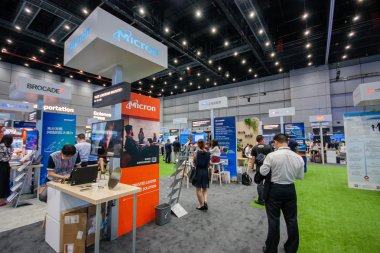 Şangay, Çin - 2 Eylül 2016: 2 Eylül 2016'da Çin'in Şangay kentinde düzenlenen Connect 2016 bilgi teknolojisi konferans ve fuarında Micron şirketinin standı