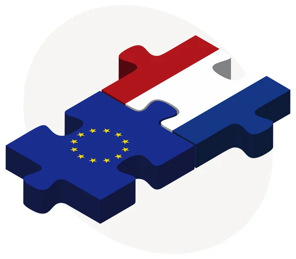 Europese Unie en Nederland vlaggen in puzzel — Stockvector