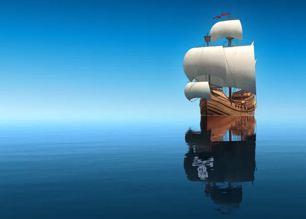 항해 배 및 그것의 반사는 해적선의 형태로 — 스톡 사진