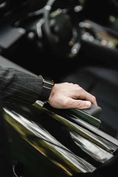Businessman Driving Sports Luxury Car Hand Handle Close Man Formal — Stock Photo, Image