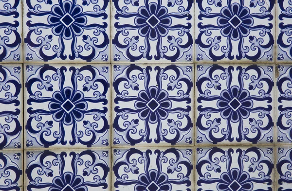 Azulejos vintage, azulejos tradicionais portugueses — Fotografia de Stock