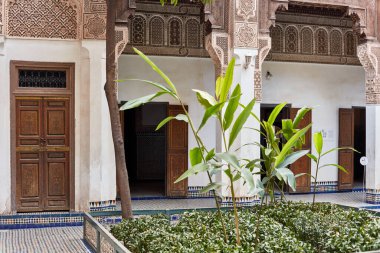 El Bahia Sarayı tüm dünyadan turistler tarafından ziyaret edilir. Bu 19. yüzyıldan bir Doğu Mimarisi örneğidir. MARRAKECH, FOCCO 3 Mart 2016