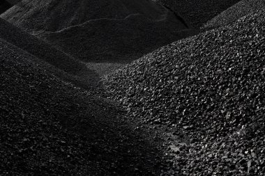 Kömür yığınları