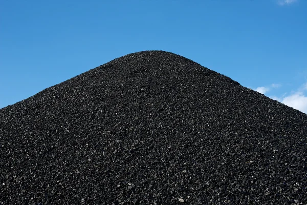 Montones de carbón —  Fotos de Stock