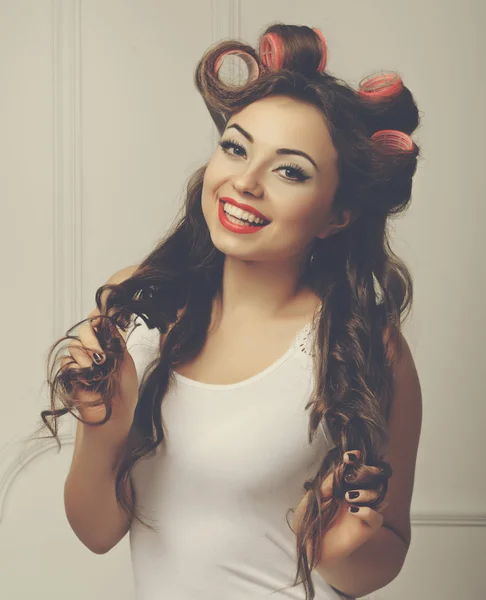 Retrato de modelo de menina bonita em pin up — Fotografia de Stock