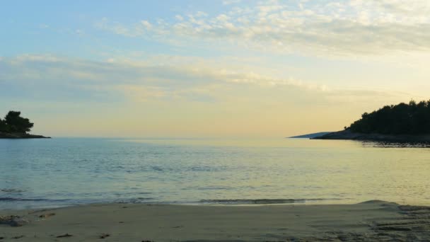 Côte, mer, plage sauvage au Monténégro — Video