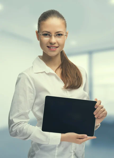 Young woman secretary at work at the office — Stock Photo, Image
