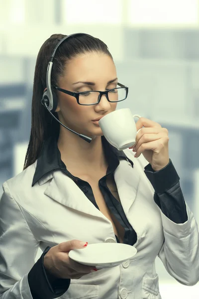 Businesswoman talking on the phone,operator — Stock Photo, Image