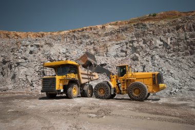 buldozer ocağı, Bina ağır araba