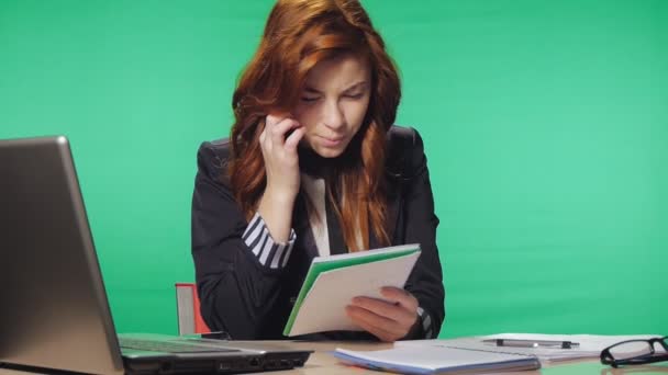 Business Woman working at  office — Stock Video