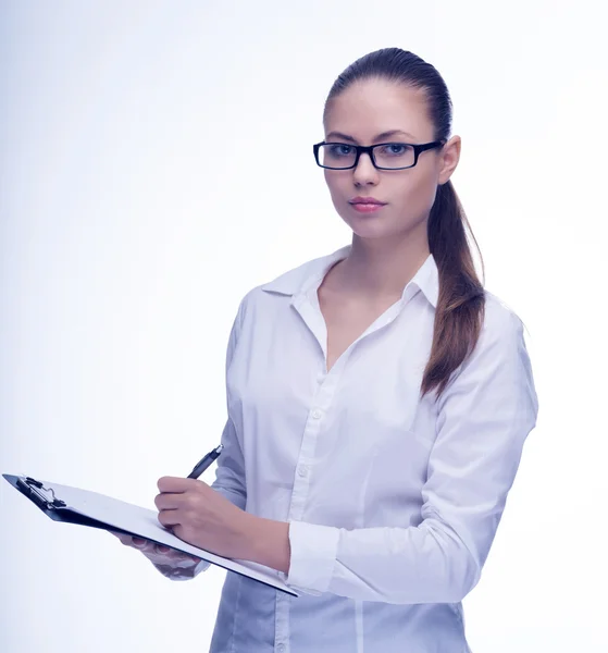 Junge Sekretärin bei der Arbeit — Stockfoto