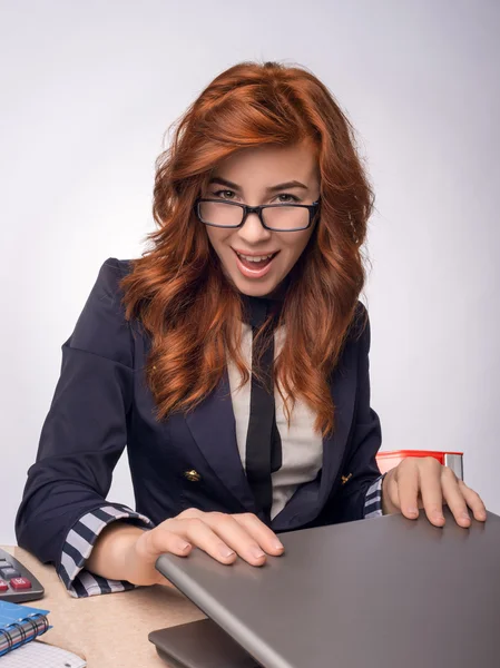 Woman secretary at work — Stock Photo, Image