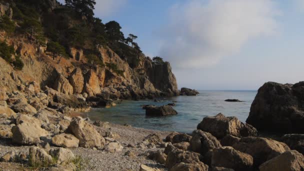 Vagues de mer en été 