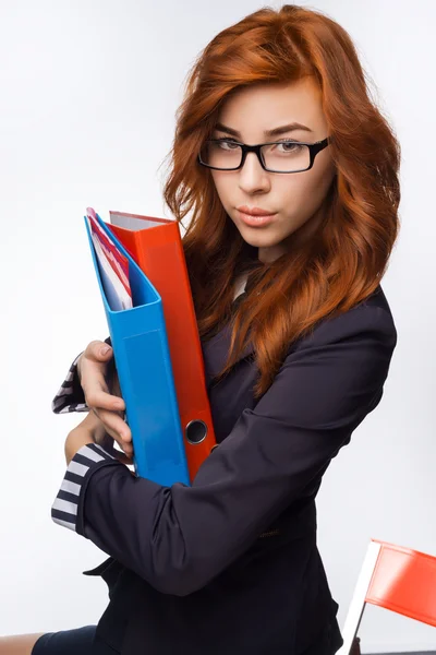 Fiatal nő titkára az irodai munka — Stock Fotó