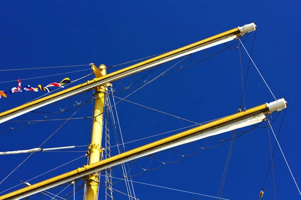 Mastros de barco à vela — Fotografia de Stock