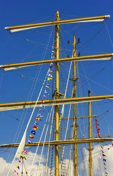 Masts of sailing boat — Stock Photo, Image