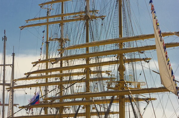 Masten des Segelschiffs — Stockfoto