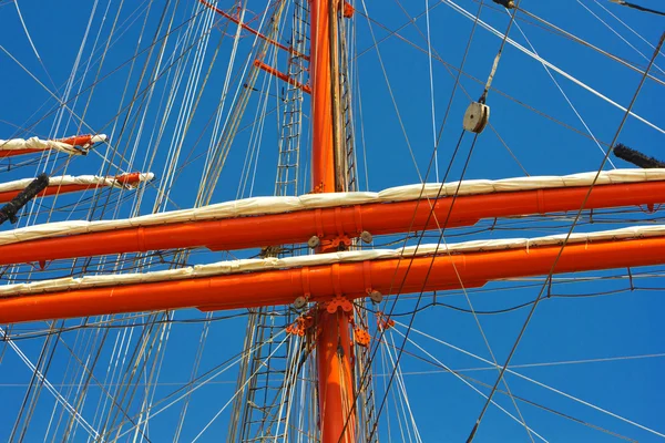 Masten des Segelschiffs — Stockfoto