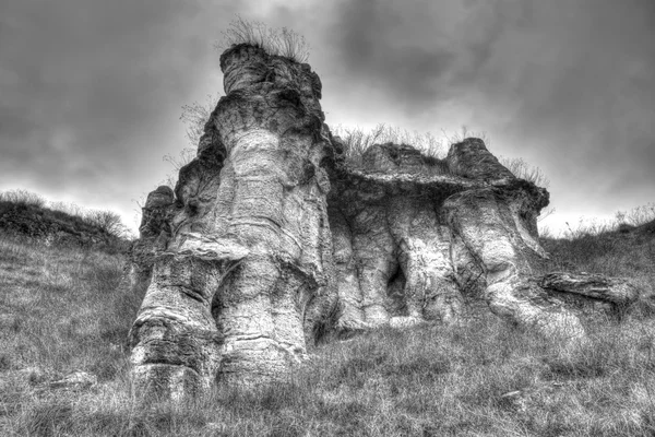 Rock fenomeen in zwart-wit — Stockfoto