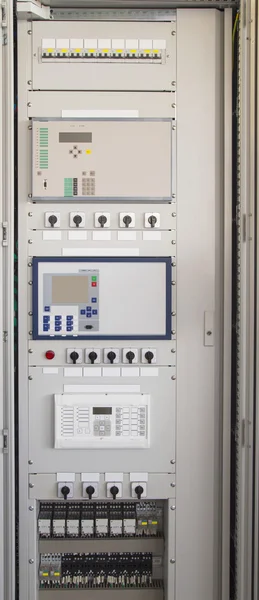Kontrol panelinde modern elektrik Trafo Merkezi — Stok fotoğraf